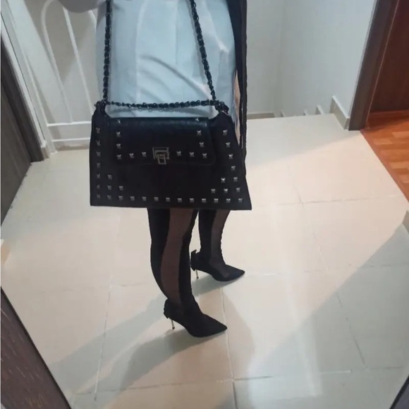 🆕 Classic Shoulder Bag Vintage Rivets - Turn-Lock Closure - Stylish Versatile - Picture 10 of 16